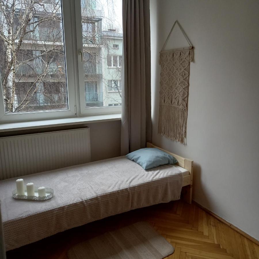 Regem Pokoje Zlota Warschau Exterior foto